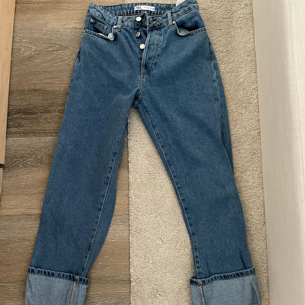 Zara Cropped Jeans